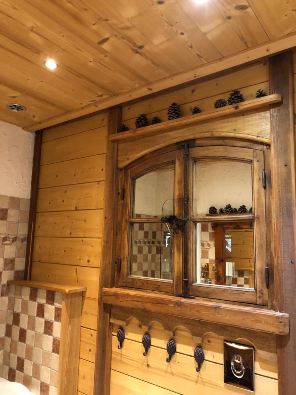 Briançon Hotel Restaurant De La Chaussee מראה חיצוני תמונה