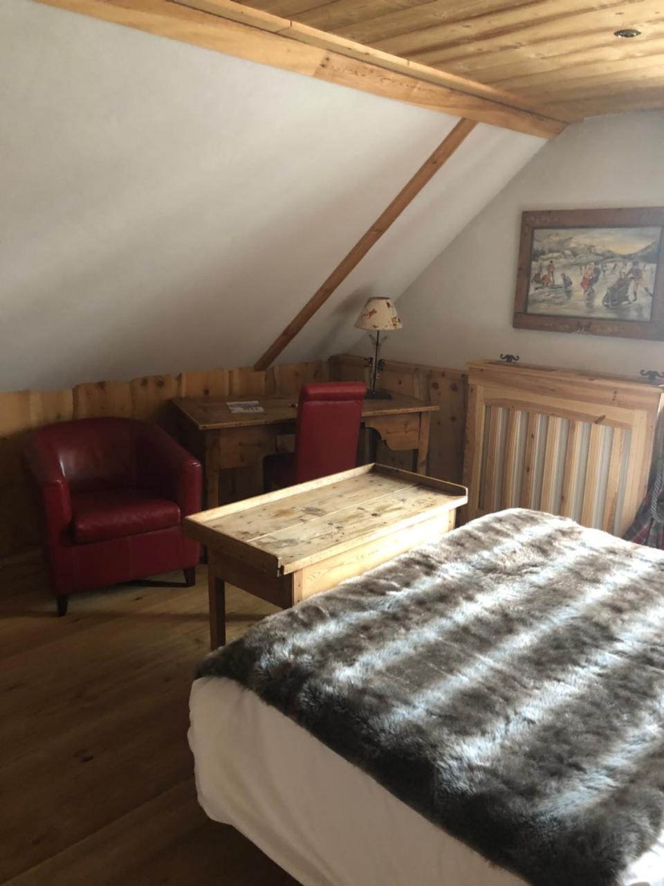 Briançon Hotel Restaurant De La Chaussee מראה חיצוני תמונה